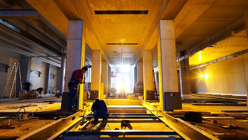 Baustelle des Neubaus einer neuen Zeitungsdruckerei für das Mittelbayerische Druckzentrum